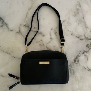 Skip Hop Adjustable Bag for Mom: Clutch, Crossbody, Hip Pack